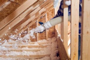 Blown-in insulation 
