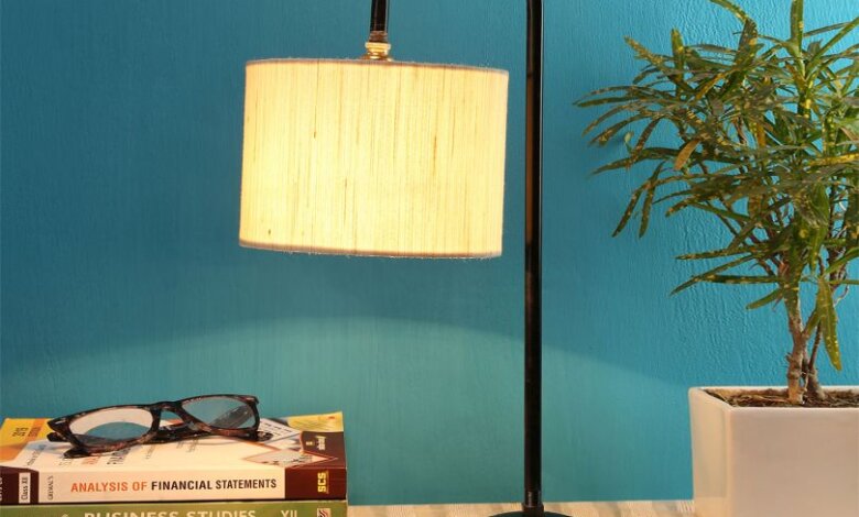 table lamp at wooden street