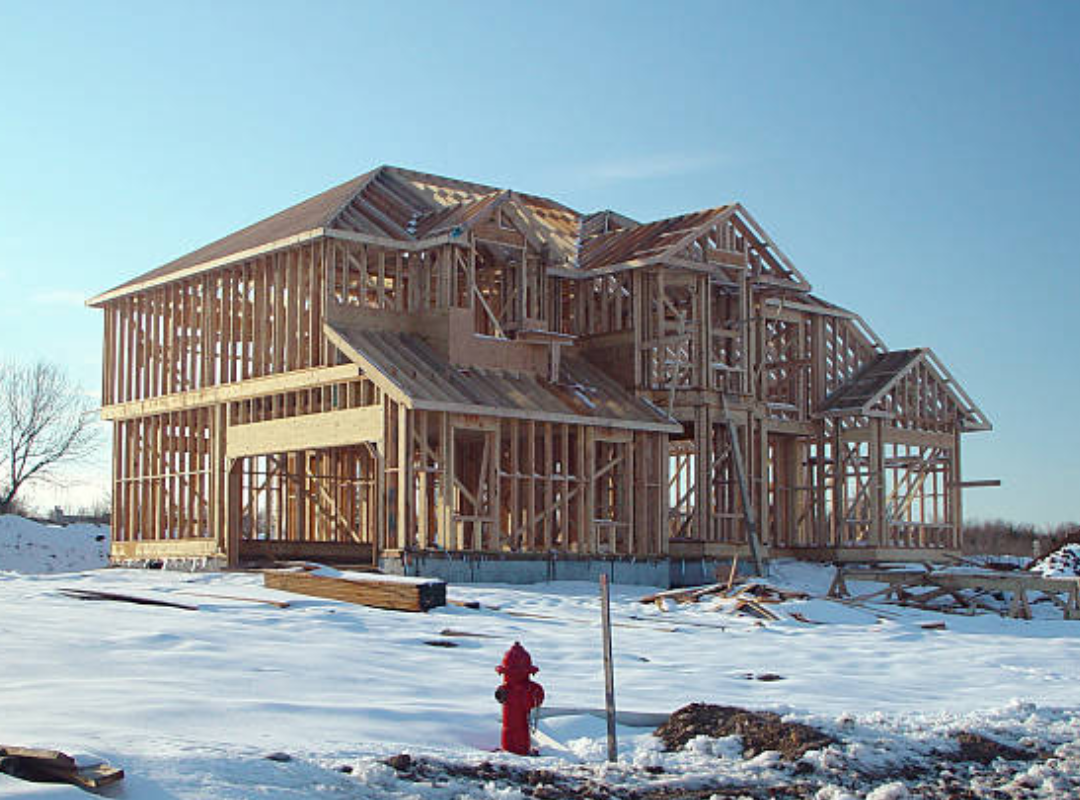 Best Custom Home Design Tips for Cold Winters