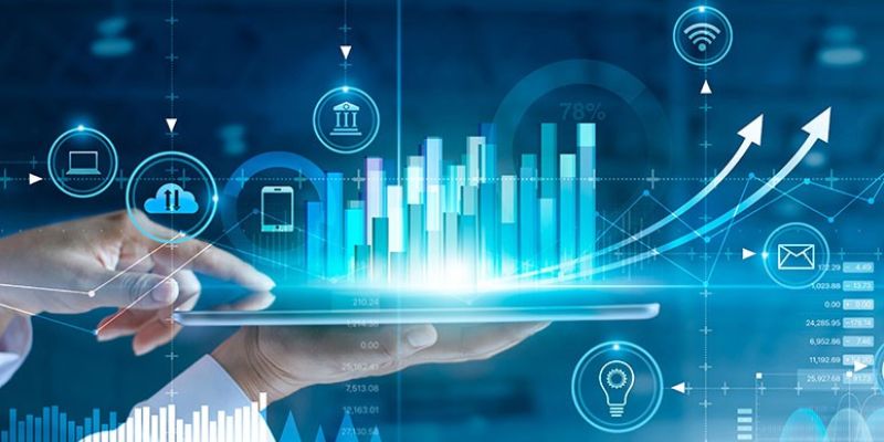 How Do Data Analytics Techniques Support Data Science Models?