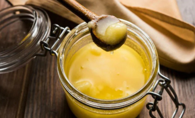 How does organic ghee made from organic milk support the immune system development in children?