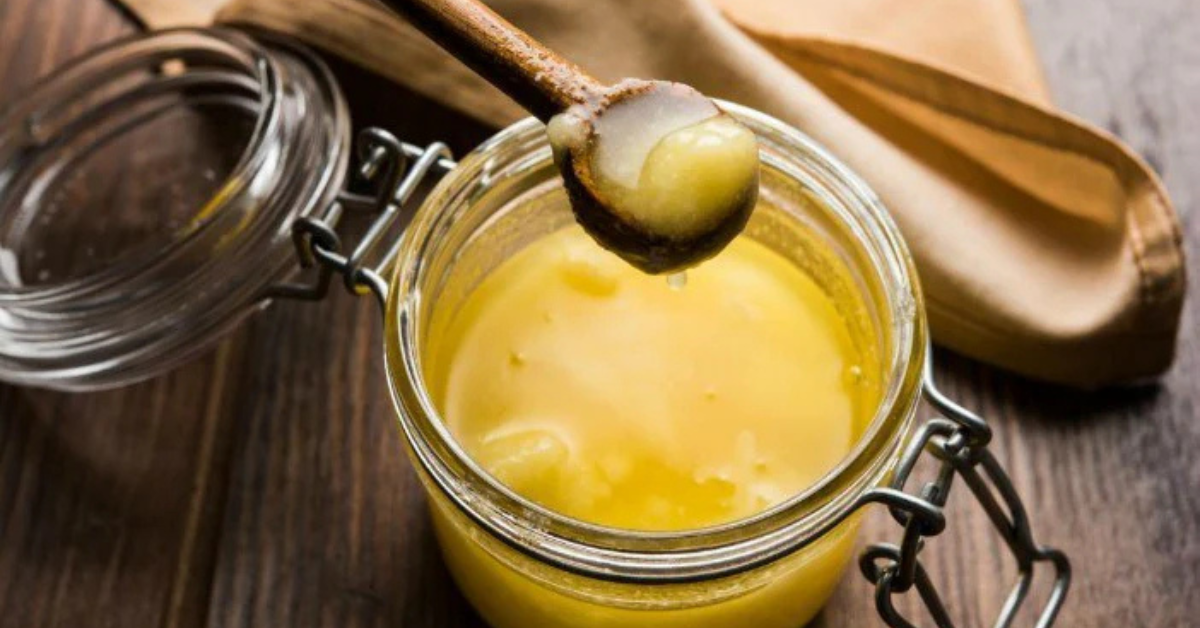 How does organic ghee made from organic milk support the immune system development in children?