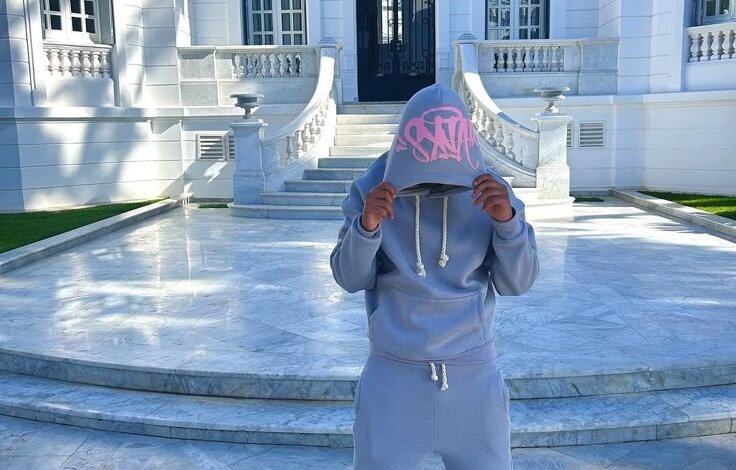 Syna World hoodie