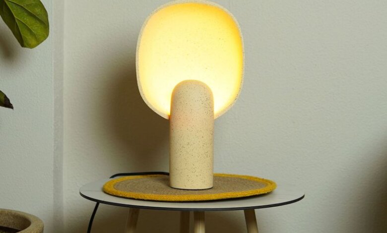 table lamp at wooden street