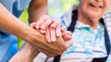 Caregiver’s Checklist Daily Tasks to Keep Your Loved One Safe