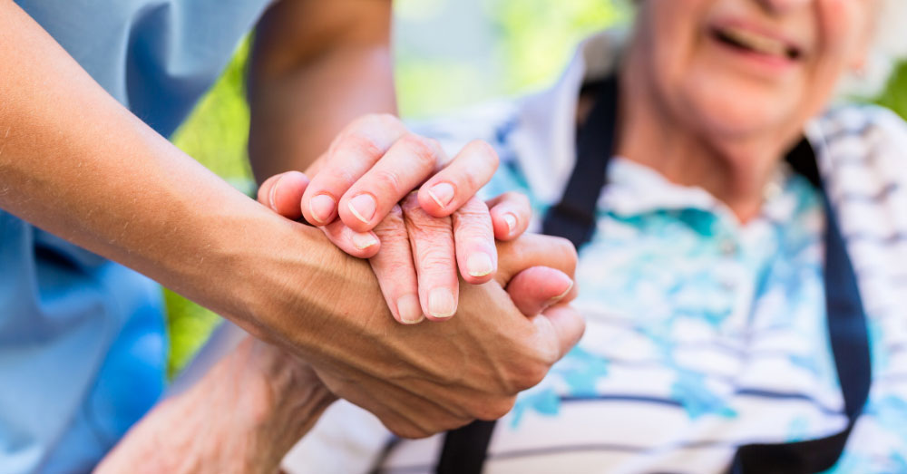 Caregiver’s Checklist Daily Tasks to Keep Your Loved One Safe