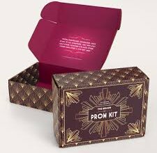 Custom T-shirt Packaging Boxes