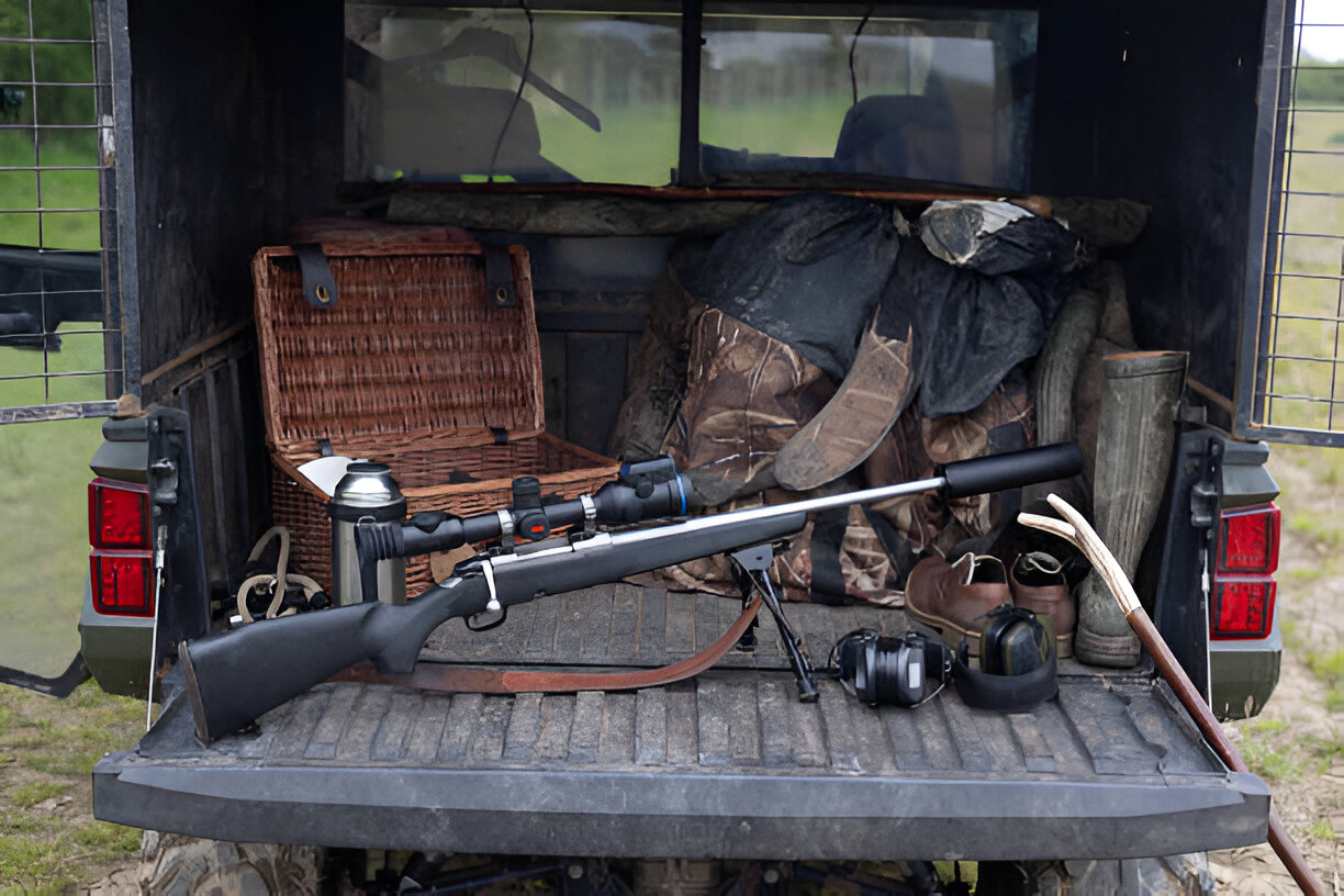 The Evolution of Rifle Accessories From Iron Sights to Smart Scopes