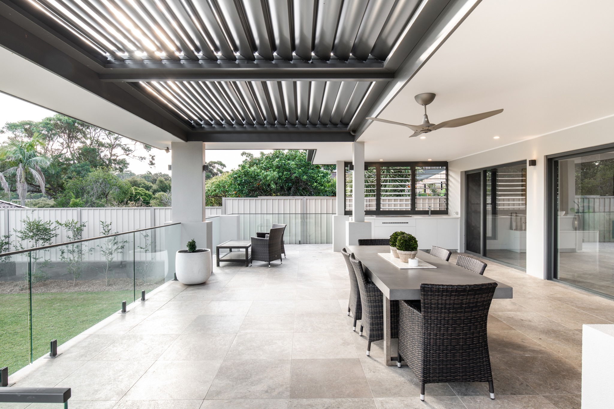 alfresco roof