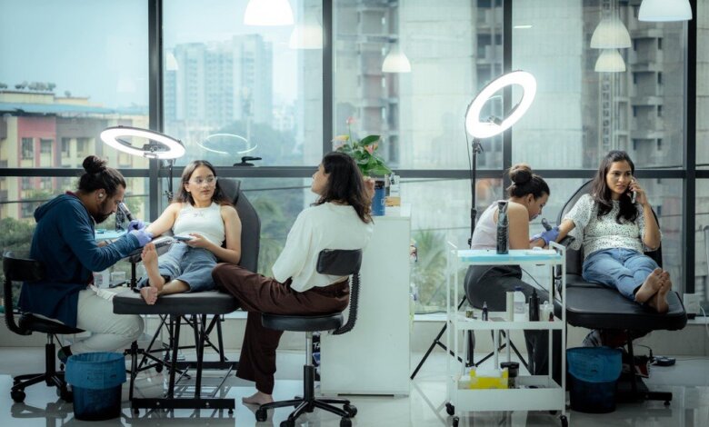 Discover the best tattoo parlour in Thane for custom designs, expert artists, and safe, hygienic tattoo experiences. Explore styles, tips, and top studios today.