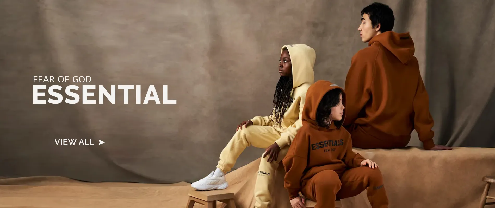 5 Ways to Rock Essentials Hoodies in Australia 2025
