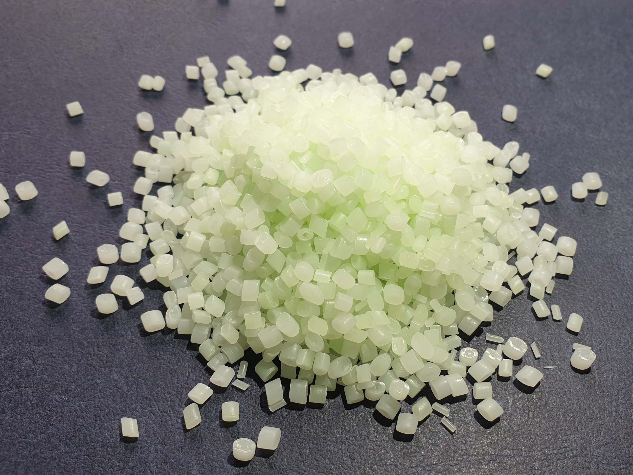 How UV Masterbatch Improves Product Strength and Durability