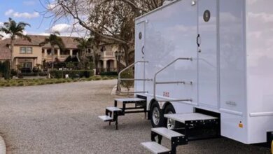 Porta potty Rental