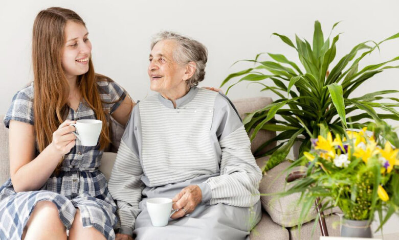 Looking for compassionate caretakers for elderly in Mumbai? Pranyaas provides trusted elderly care services at home with personalized support and companionship.