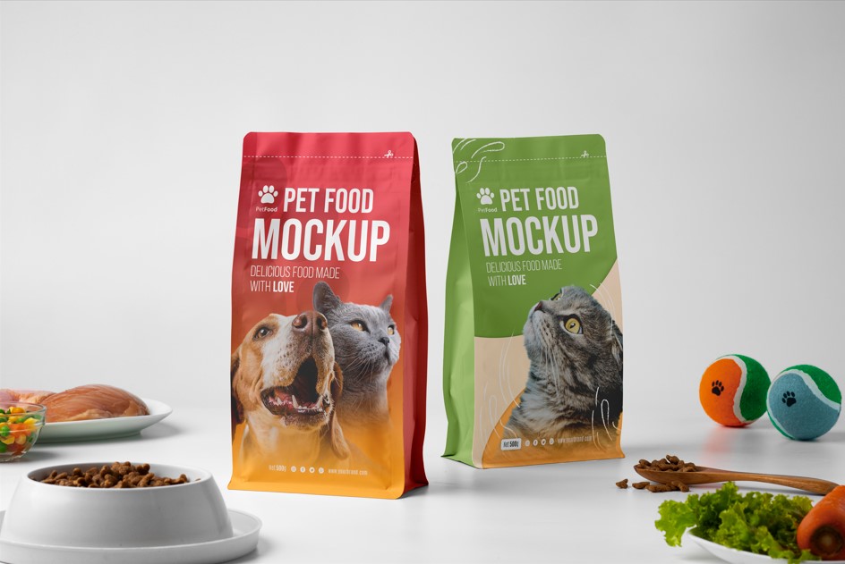 Dog pet food packaging