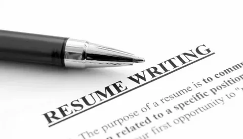 Benefits of Working with a Top Executive Resume Writer