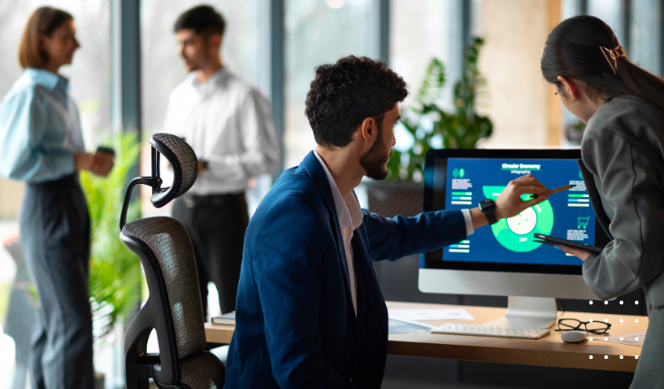 Employee-presenting- report-on-system
