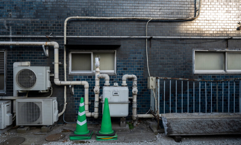 retrofitting ducted heat pumps,