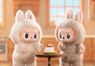 Labubu Doll is a whimsical collectible figure blending cute and eerie charm, symbolizing creativity, imagination, and artistic Expression, Fast Shipping in America.